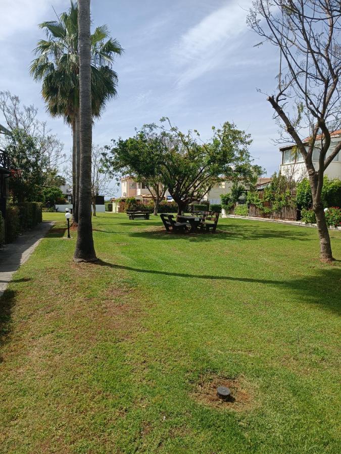 Eros Maisonette In Latchi Area Just 700 Meters Or One-Minute Drive From Polis Municipal Beach Extérieur photo