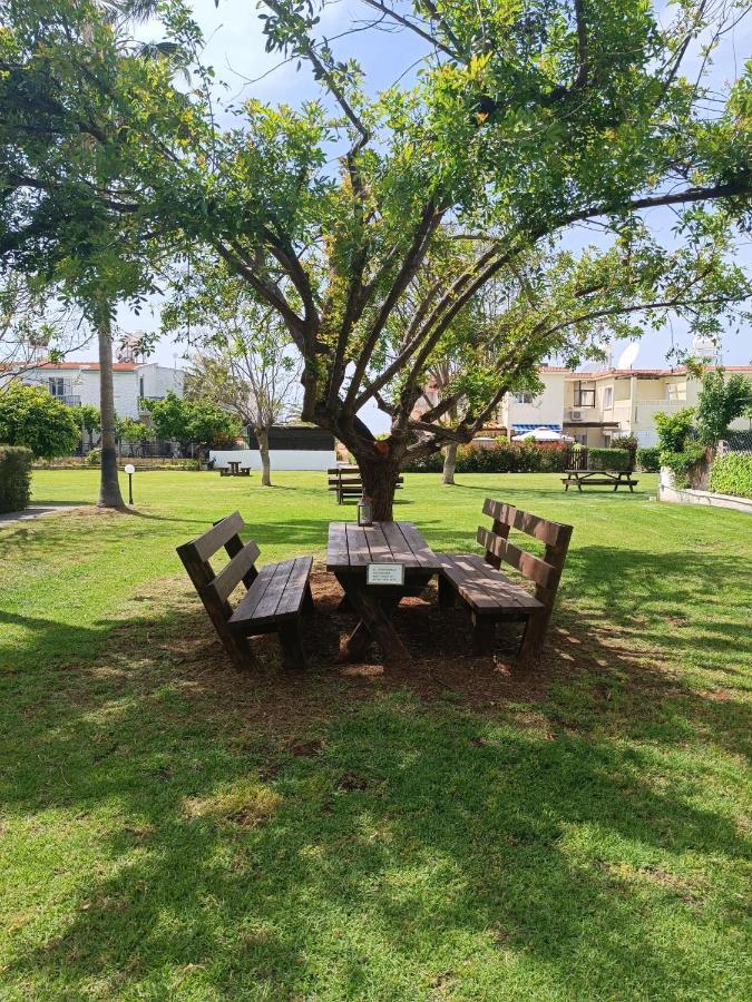 Eros Maisonette In Latchi Area Just 700 Meters Or One-Minute Drive From Polis Municipal Beach Extérieur photo
